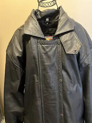 Vintage Large Men’s Pegasus Leather Duster Jacket • $159.99