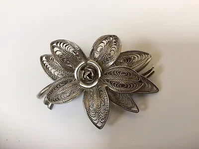 Silver Filigree Flower Brooch Unmarked Silver • $16.17