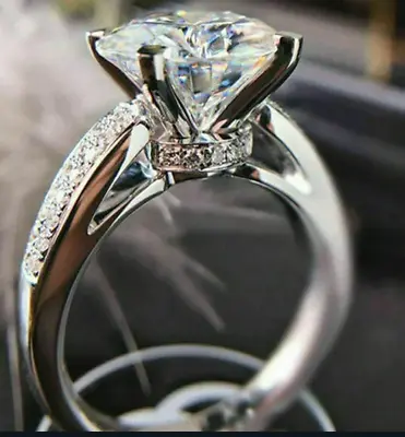 AN: Woman 825 Silver Ring Size L-M. 1cm Moissanite & Simulated Beryl • $17.67