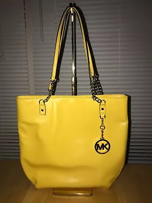 NWT $248 MICHAEL KORS JET SET NS CHAIN TOTE Citrus • $60