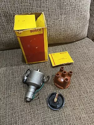 NOS Bosch Distributor T1 VW Bug Beetle Ghia Bus 0231178009 Porsche Volkswagen • $102.50