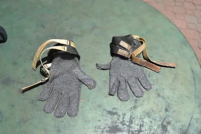 Pair Of CHRONI Stainless Steel Metal Mesh Butchers Cut Gloves - Size M • $49.97