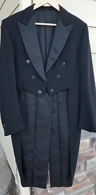 Vintage 1950's Men's HOLT RENFREW Long Tail TUXEDO JACKET Made In Canada • $299.99