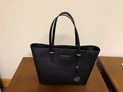 ~Michael Kors~ Jet Set Travel TZ Tote ~Black Saffiano Leather ~ NWT • $130