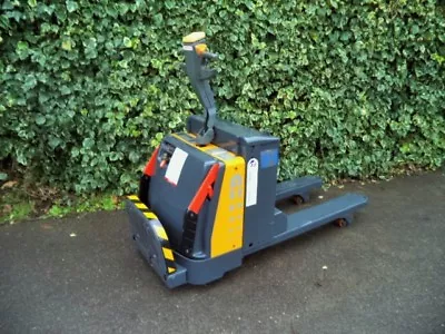 £1950 • Buy Unique Atlet Electric Pallet Truck With Side Shift/ Forklift