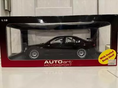 1/18 AUTOart BMW 320i WTCC 2005 Plain • $193.47