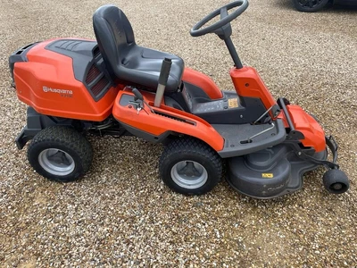 £745 • Buy Husqvarna 213c Ride On Lawn Mower