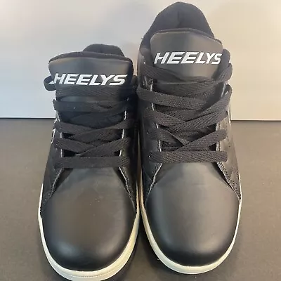 Heelys Mens Size 8 Voyager Black Skate Shoes Lace Up Low Top Round Heel HES10449 • $24.95