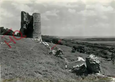 Postcard-:Hadleigh Castle S.E. Tower And Thames Estuary [Ministry Of Works] • £3.49