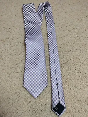 Michael Kors Lavender And White Men Tie 100 Silk • $9.50