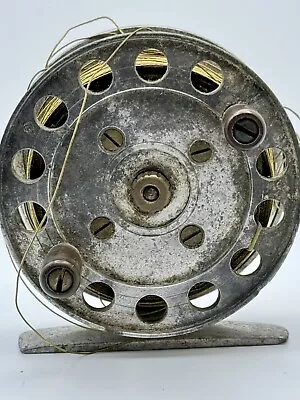 Vintage Unmarked Fly Fishing Reel Great Patina • $23.99