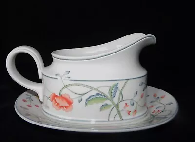 Villeroy & Boch ALBERTINA Gravy Sauce Boat & Underplate • $29.99