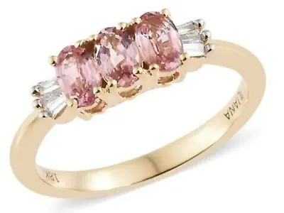 £599 • Buy Superb Iliana 0.85ct AAA Padparadscha Sapphire And Diamond Ring 18K Y Gold