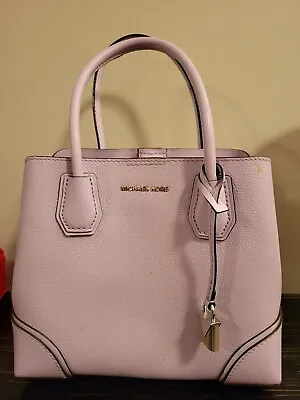 Michael Kors Liliac Handbag • $22