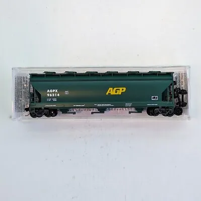 Micro-Trains 93060 N Scale 3 Bay ACF Centerflow Hopper W/Round Hatches AGP • $39.80