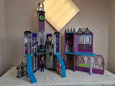 Monster High Deluxe High School PlaySet Castle Haunted Mansion - Mattel Rare  • $155.43