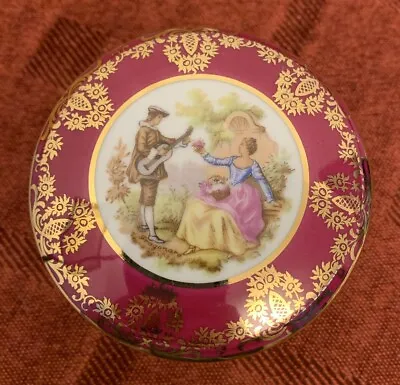 French Limoges Three Legged Trinket Box 8.5cm X 6.5cm Tall  • £3.50