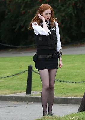 Karen Gillan - Hot Legs -  Sexy A4 Size Glossy Photo.  • £4.99