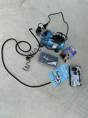 Master 3 Airbrush Dual Fan Air Compressor Professional Kit Gravity Siphon Feed • $42