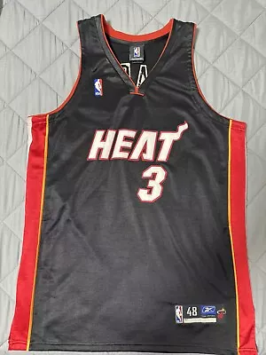 Vintage Miami Heat Dwyane Wade #3 Reebok Basketball Jersey Authentics Size 48 • $29