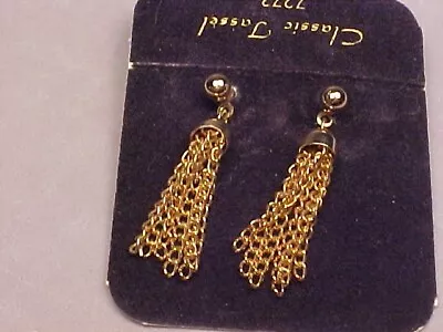 Vintage Sarah Coventry  Classic Tassel  (1975) Pierced Earrings On Original Card • $3.52