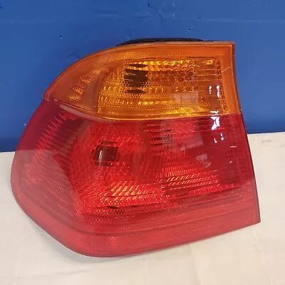 1999 - 2001 BMW E46 4DR SEDAN 323i 325i 330i LEFT OUTER TAILLIGHT LAMP AMBER OEM • $24.95