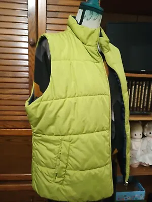 Ladies Green Puffy Jacket PXL  SLEEVELESS Made For Life • $22.99