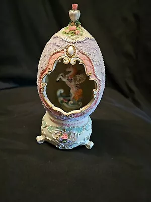 Vintage Fairy Egg Pegasus Music Box Plays   The Entertainer  • $19.99