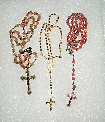 Vintage Religious Crucfixs Glass And Necklace Lot • $15