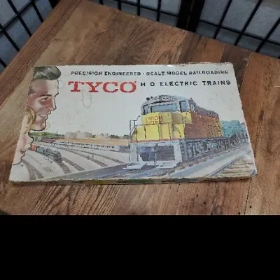 Tyco Electric Train Set T-6402A: 1698 EAST COAST EXPRESS HO Scale Mantua VTG • $129.99