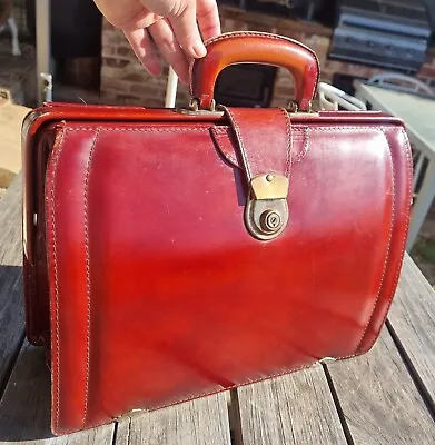 Vintage Cheney Clasp Briefcase Harris Leather Goods Heavy Gladstone Doctor Bag • $169