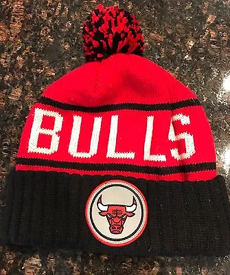 Chicago Bulls Pom Knit Cap Mens Mitchell & Ness Pom Pom Beanie Cap Hat • $19.50