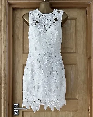 Missguided Ladies  White Lace Style Summer Dress  * Uk Womens  10 • £9.99