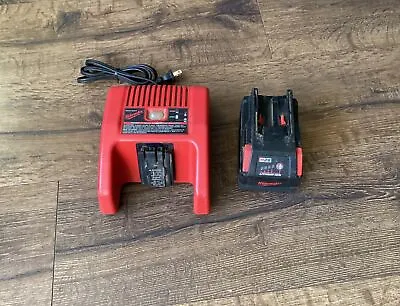 Milwaukee M28 Lithium-Ion Batteries 48-11-2830 & Charger 48-59-2801 TESTED • $130