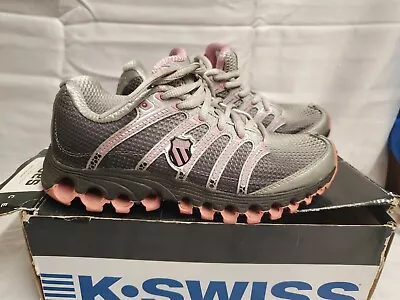 K-SWISS TUBES 100 - Women's Training Shoes 6 Medium -  Black Pink • $39.99