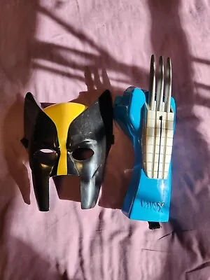 Vintage 1991 X-Men Wolverine Retractable Claw Glove And Mask Costume READ • $40