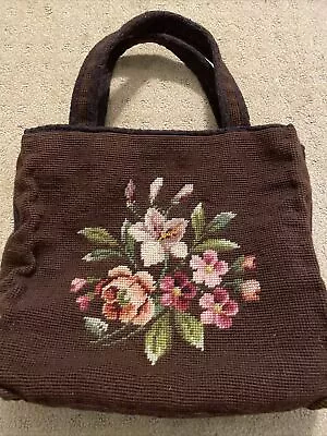 Beautiful Vintage Embroidered Purse Bag • $19