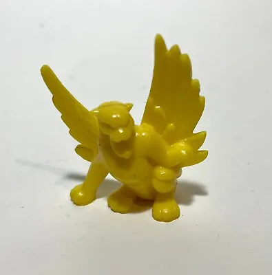 Vintage Monsters In My Pocket Yellow Winged Panther Toy (#40 MIMP) • $9.99