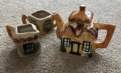 Vintage Cottage Ware Tea Set Tea Pot • $40
