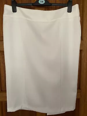 Ladies White Pencil Skirt Size 16 With 11  Back Split - Etam • £10