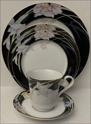 Mikasa L9050 Charisma Black China Set-20 Pieces (service For 4) • $129.95