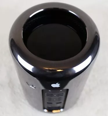 £1057 • Buy Apple Mac Pro 6,1 (Late 2013) 12-Core 2.7 128GB RAM 1TB SSD D700 GPU OS X Mojave