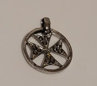 Nice Diamond Styled Maltese Cross Pendant • £1.49