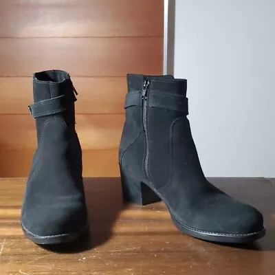 La Canadienne Vera Gomma Booties Black Suede Leather Block Zipper Boot Size 8 • $189
