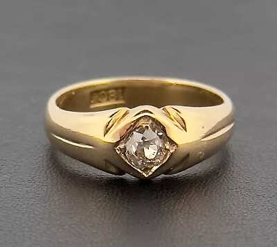 18ct Yellow Gold 0.25ct Diamond Signet Ring Size J 1/2 • £570