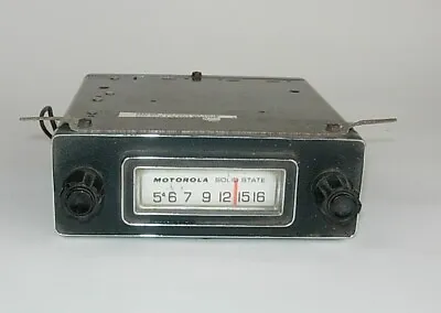 Vintage 1960's MOTOROLA Solid State Car/Auto Radio - Model TM298M  • $44.99