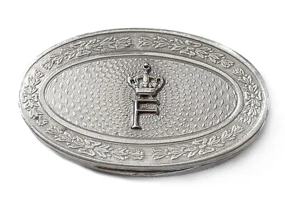 Small  Oval Box With Royal Monogram Of King Farouk Of Egypt (reigned 1936-52) • $1900