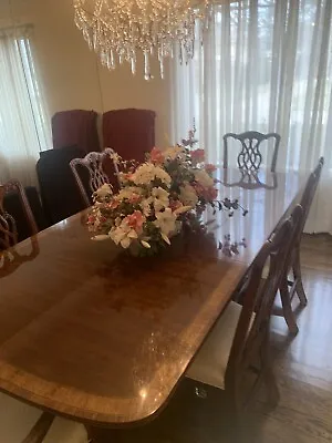 Henredon Dining Room Table 6 Chairs • $4000