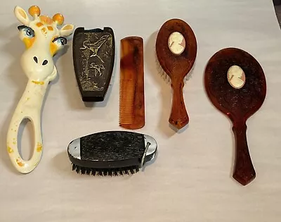 Avon Brushes Makeup Mirror Combs Giraffe Lot Of 6 Vintage • $21