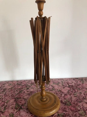 £54 • Buy Vintage Antique Wooden Wool Winder - Four Wing